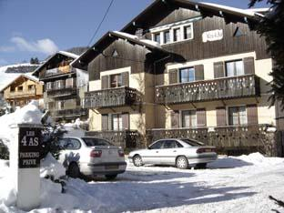  LES 4 AS. MEGEVE