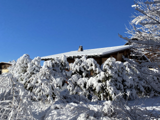 Chalet à MEGEVE 200 M2 pour 8 personnes 3 Chambres PROCHE CENTRE ET PISTES  - FIBRE OPTIQUE 